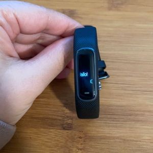 Certified refurbished Garmin Vivosmart 4.